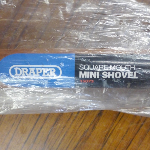 2182 - Three Draper square mouth mini shovels