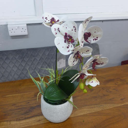 1329 - A single stem artifical Orchid, H 60cms (51963909)   #