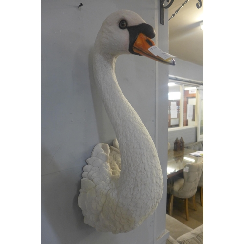 1343 - A wall mounted swan