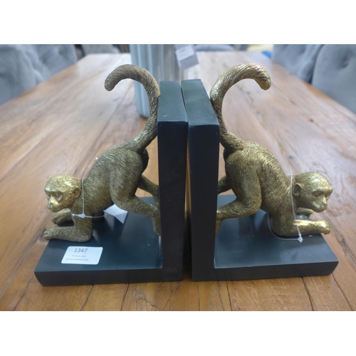 1347 - A pair of monkey bookends, H 20cms (701717)   #