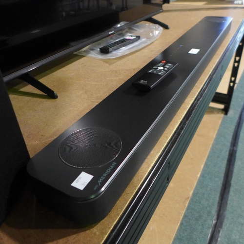 3008 - LG wireless subwoofer & Soundbar with remote and one power cable.  Original RRP £344.99 + vat       ... 