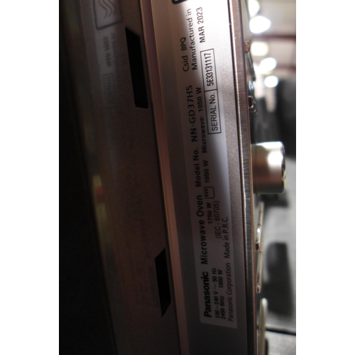 3026 - Panasonic Grill Microwave - Model No NN-GD37HSBPQ, Original RRP £129.99 + vat (311-377)    * This lo... 