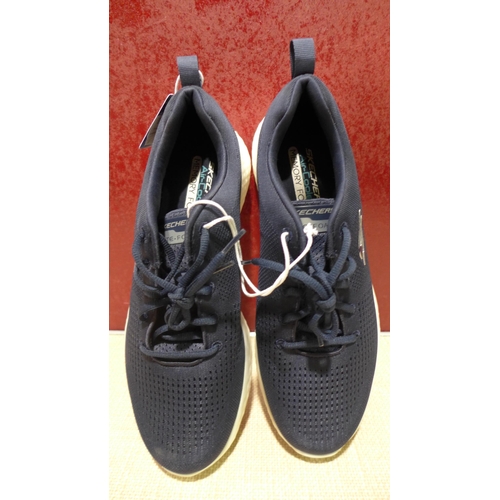 3092 - Men's navy Skechers trainers, size 10 * this lot is subject to VAT