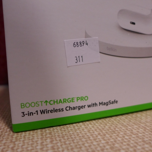 3115e - Belkin 3-In-1 15W wireless Charger (311-470)    * This lot is subject to vat