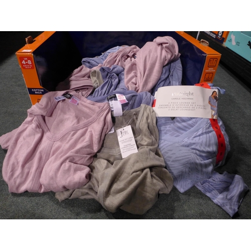 3128 - Assorted women's loose loungewear, various sizes and colours * this lot is subject to VAT