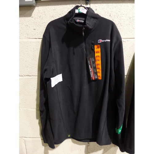 3276 - Two men's black Berghaus fleeces, sizes L and XXL - damaged *This lot is subject to VAT