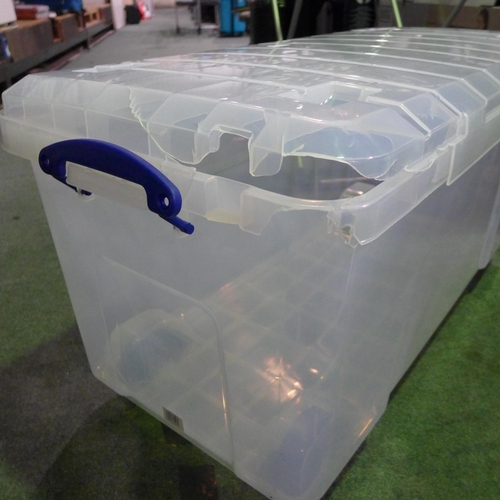 3357 - 160L capacity Really Useful Storage wheeley tote, damaged