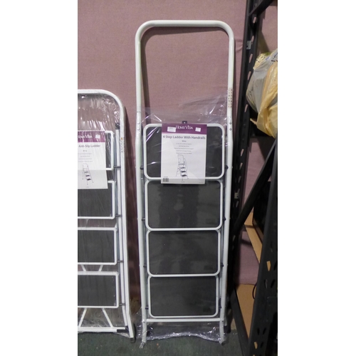 3431 - Home Vida 4-step Anti-slip ladder w handrails 156x51x81cm