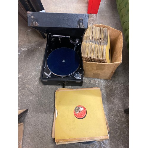 453A - A collection of 78rpm records and a Columbia gramophone player