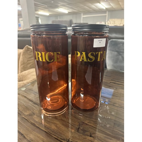 1467 - A set of rice and pasta amber glass storage jars - H 28cms (68429808)