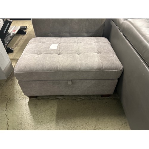 1585 - Thomasville Kylie Corner Sofa With Storage Ottoman, original RRP £1416.66 + VAT - damaged and missin... 