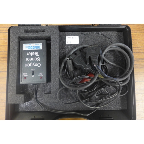 2321 - A Tomco oxygen sensor tester  *This lot is subject to VAT