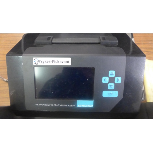 2348 - A Sykes- Pickavant SP9550 advanced 5 gas analyser  *This lot is subject to VAT