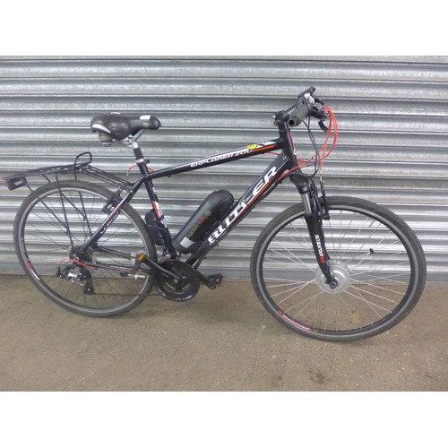 2137A - A Claud Butler Explorer 200 electric bike with Cyclotricity battery (police repossession)