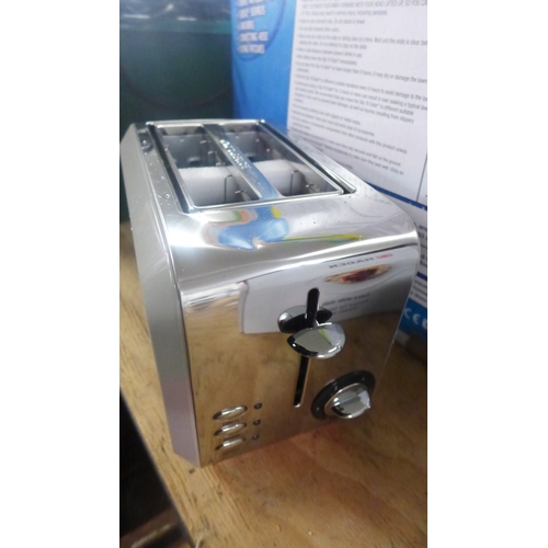 2234B - A Haden 2 slice toaster with box