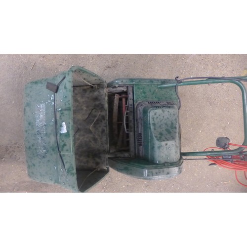 2155A - Windsor lawn mower