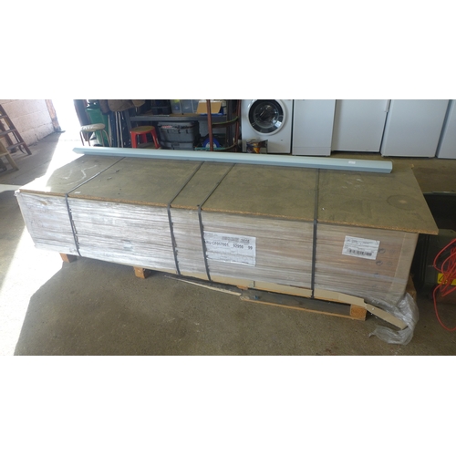 2155F - pallet of approx. 40  lenths of plaster coving