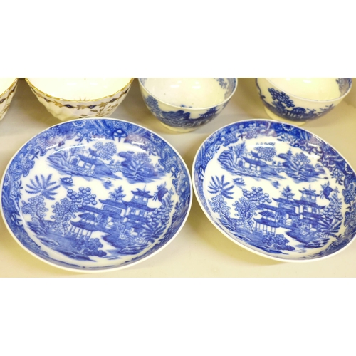 618 - Two Georgian blue and white tea bowls and saucers, circa 1780s, one a/f, three Georgian Worcester cu... 