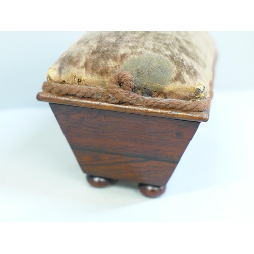 622 - An early 19th Century rosewood sewing box with pin cushion lid, 14cm