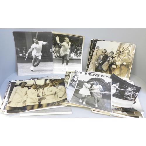 659 - Sixty original tennis press photographs from Wimbledon in the 1940s, 50s and 60s includes Rod Laver,... 