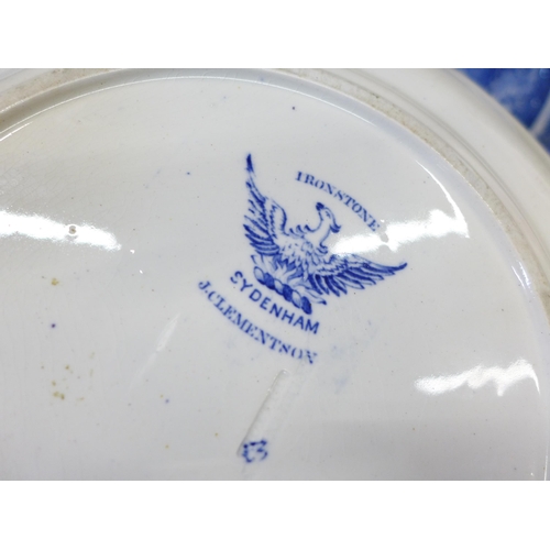 680 - A blue and white Davenport dish and a Davenport plate with farmyard scene, both circa 1815, and a Cl... 