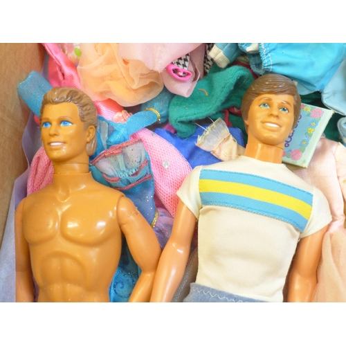 714 - Vintage 1980s and 1990s Mattel Barbie and Ken dolls and extras