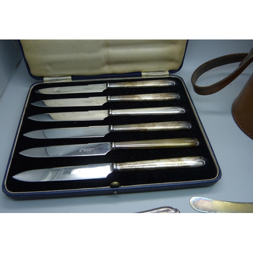 796 - A set of six silver handled knives, other assorted silver handled knives (6+2) and a collection of s... 