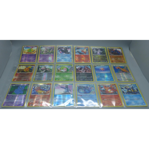 807A - 27 Pokemon cards vintage holos, including sets Platinum, Phantom Forces, Furious Fists, Steam Siege,... 