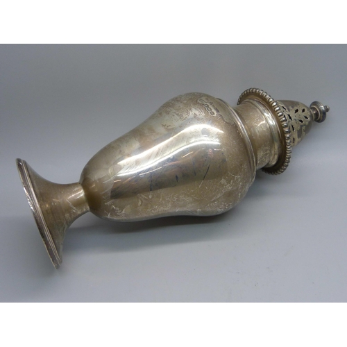 824 - A large silver shaker, with inscription dated 1945, 280g, 21cm