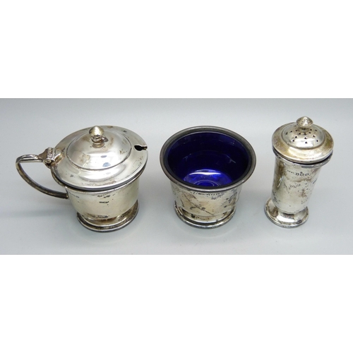 855 - A three piece silver cruet set, 114g