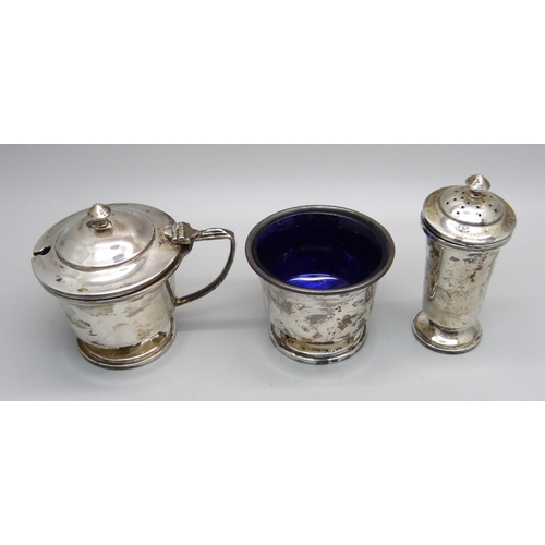 855 - A three piece silver cruet set, 114g