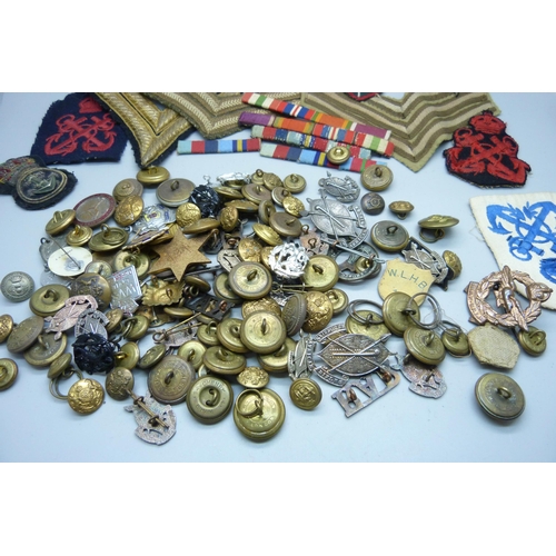 876 - Eleven silver Rhodesian African Rifles cap badges, one large, 50mm and hallmarked Birmingham 1960, t... 