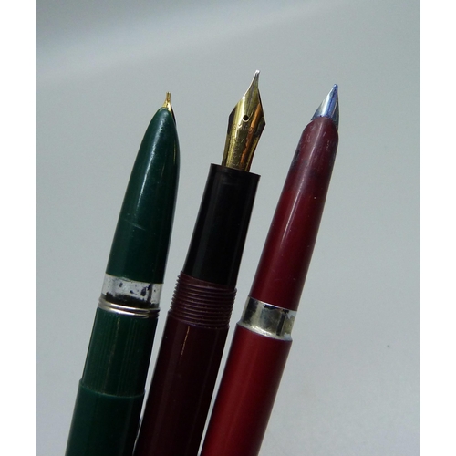 886 - Eight fountain pens including Osmiroid, etc., (some a/f)