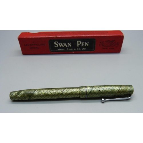 890 - A Swan self-filler fountain pen with 14ct gold nib, Mabie Todd and Co. Ltd., boxed