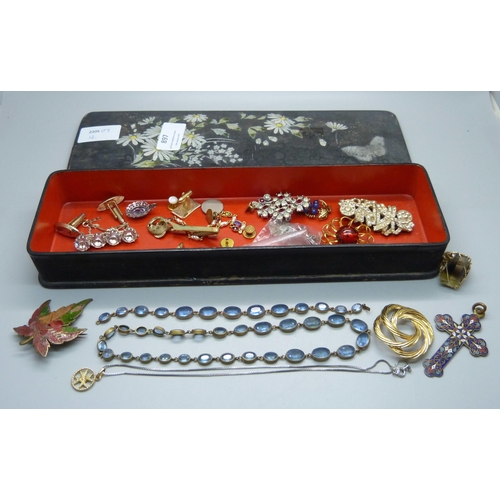 897 - Enamelled and other jewellery in a lacquered glove box, including blue stone necklet and bracelet, l... 