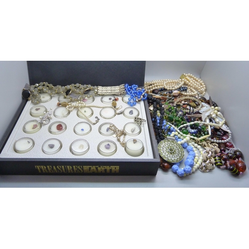 922 - Assorted bead necklaces including Murano and a boxed set of gemstones, Treasures of the Earth