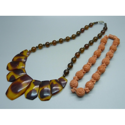 945 - Two Bakelite necklets