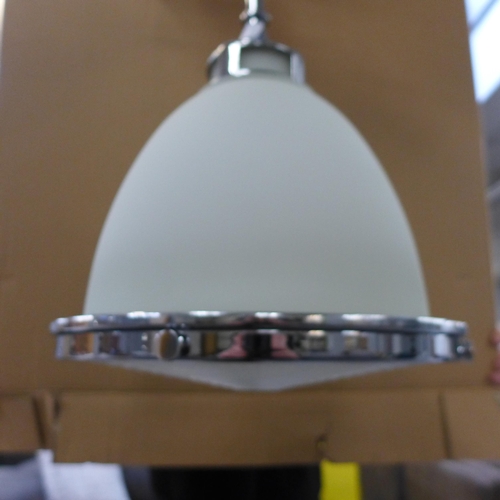 1424 - A chrome extendable pendant light