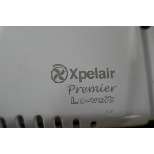 2352 - An Xpelair Premier lo-volt extra low voltage centrifugal ducted fan