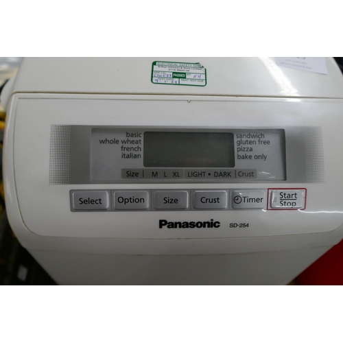 2415 - A Panasonic SD-254 bread maker