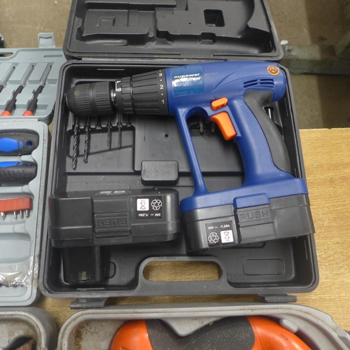 2097 - Assorted power tools including Nu-Tool Evolution NPEK24c power drill and battery, Black and Decker Q... 