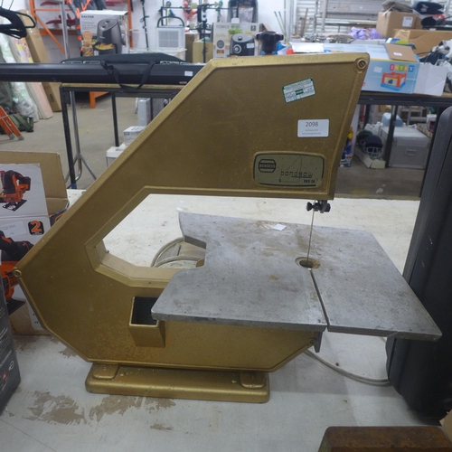 2098 - A Burgess BBS-20 bandsaw