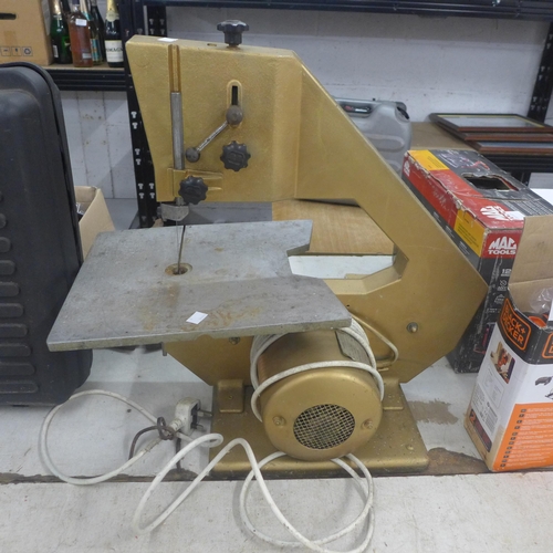 2098 - A Burgess BBS-20 bandsaw