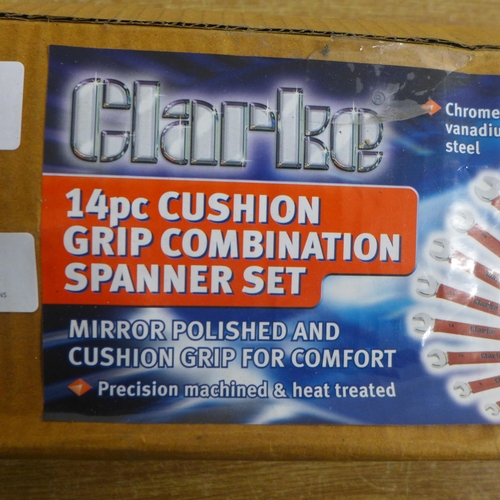 2111 - A Clarke 14 piece cushion grip combination spanner set