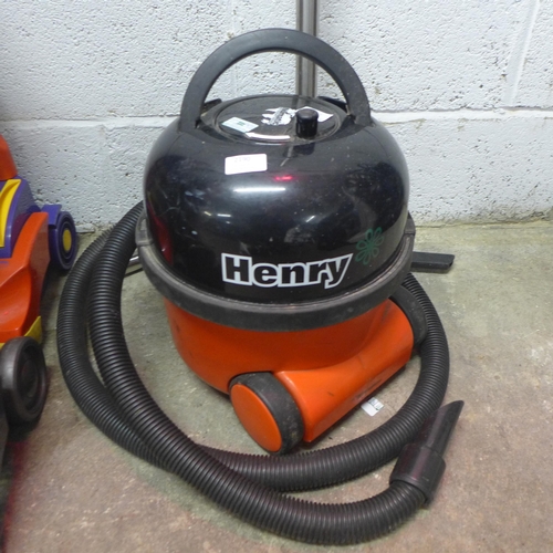 2190 - A Henry dual speed vacuum cleaner