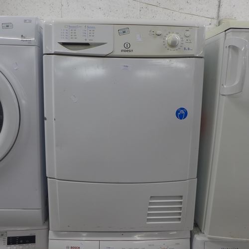 2199 - An Indesit 8kg 1DC8T3 spin dryer