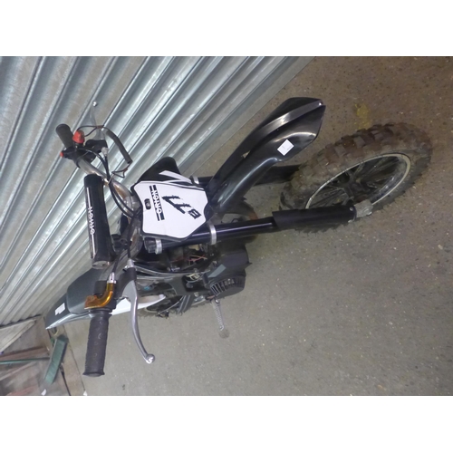 2218 - An Orion B77 mini petrol dirt bike - Police repossession