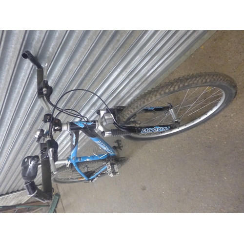 2221 - A specialized Rockhopper aluminium framed hard tail mountain bike - Police repossession