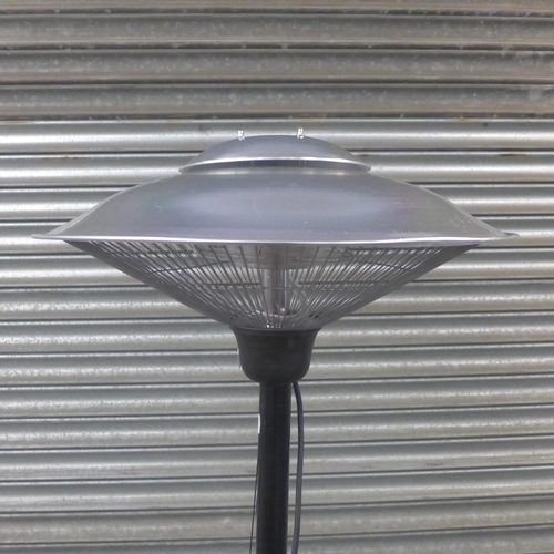 2251 - An EGL standing patio heater - 240, 1500w