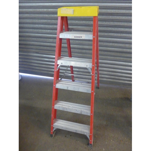 2266 - A set of Werner Abru folding multi-purpose steps and a 6-rung Pro-Dec stepladder